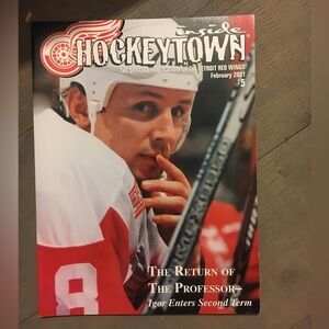 2001 Inside H O C K E Y T O W N magazine